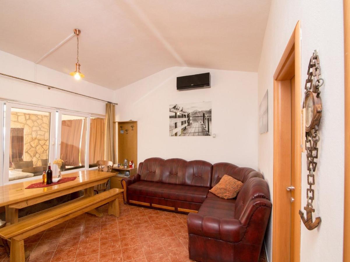 House Marko Tkon Zewnętrze zdjęcie
